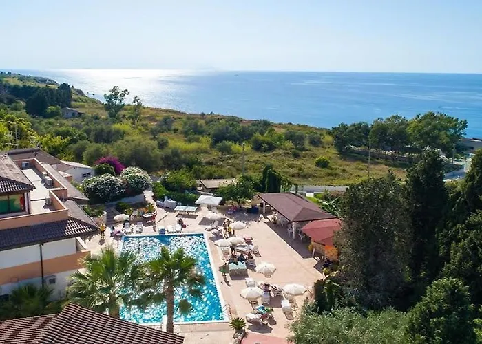 San Domenico Aparthotel Parghelia